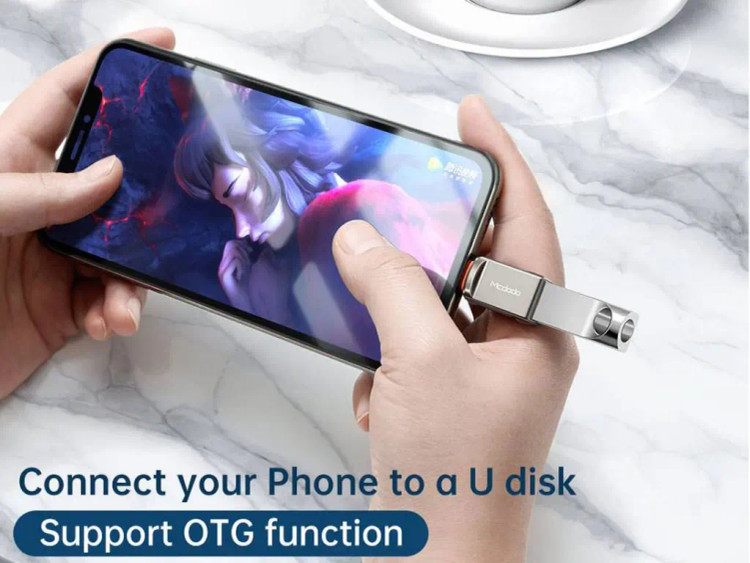 تبدیل USB3.0 OTG به لایتنینگ مک دودو OT-8600