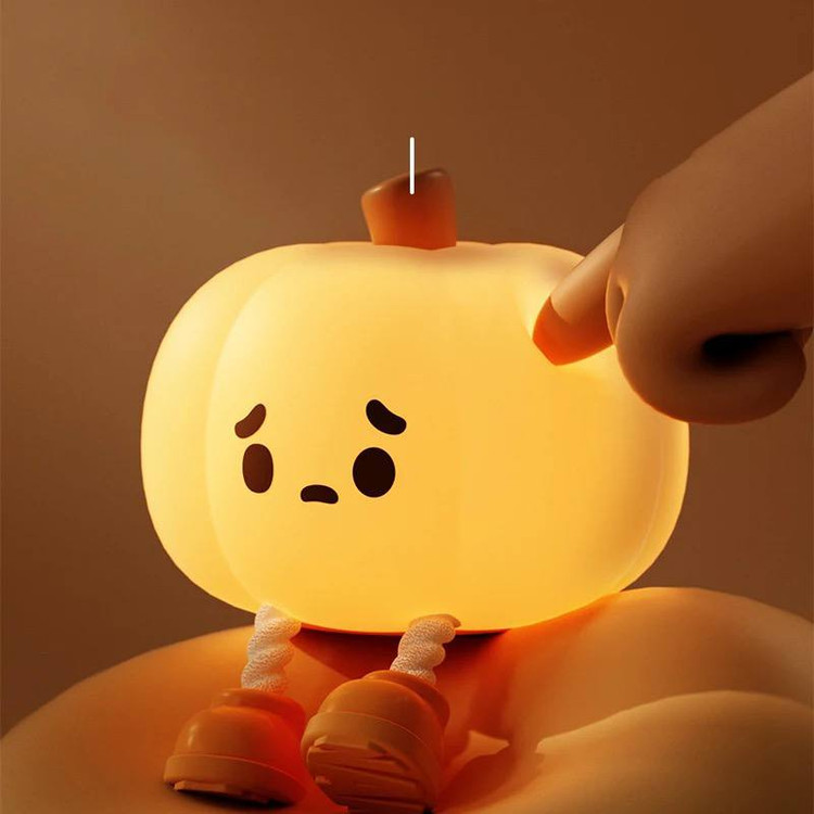 چراغ خواب سیلیکونی طرح کدو تنبل